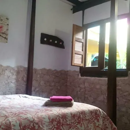 Casa La Moringa Bed & Breakfast Los Silos