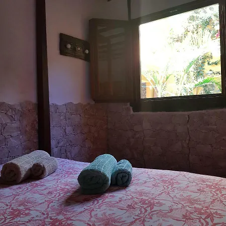 Casa La Moringa Bed & Breakfast Los Silos