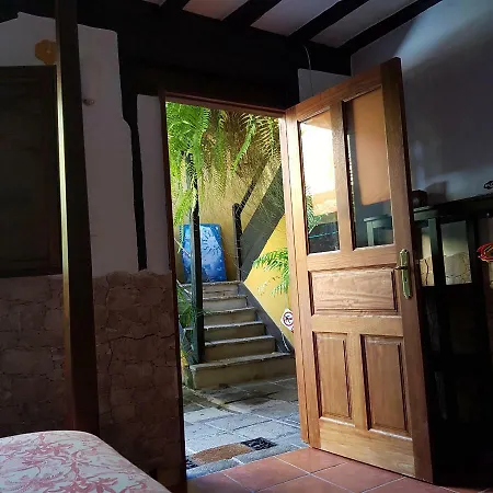 Casa La Moringa Bed and breakfast Los Silos